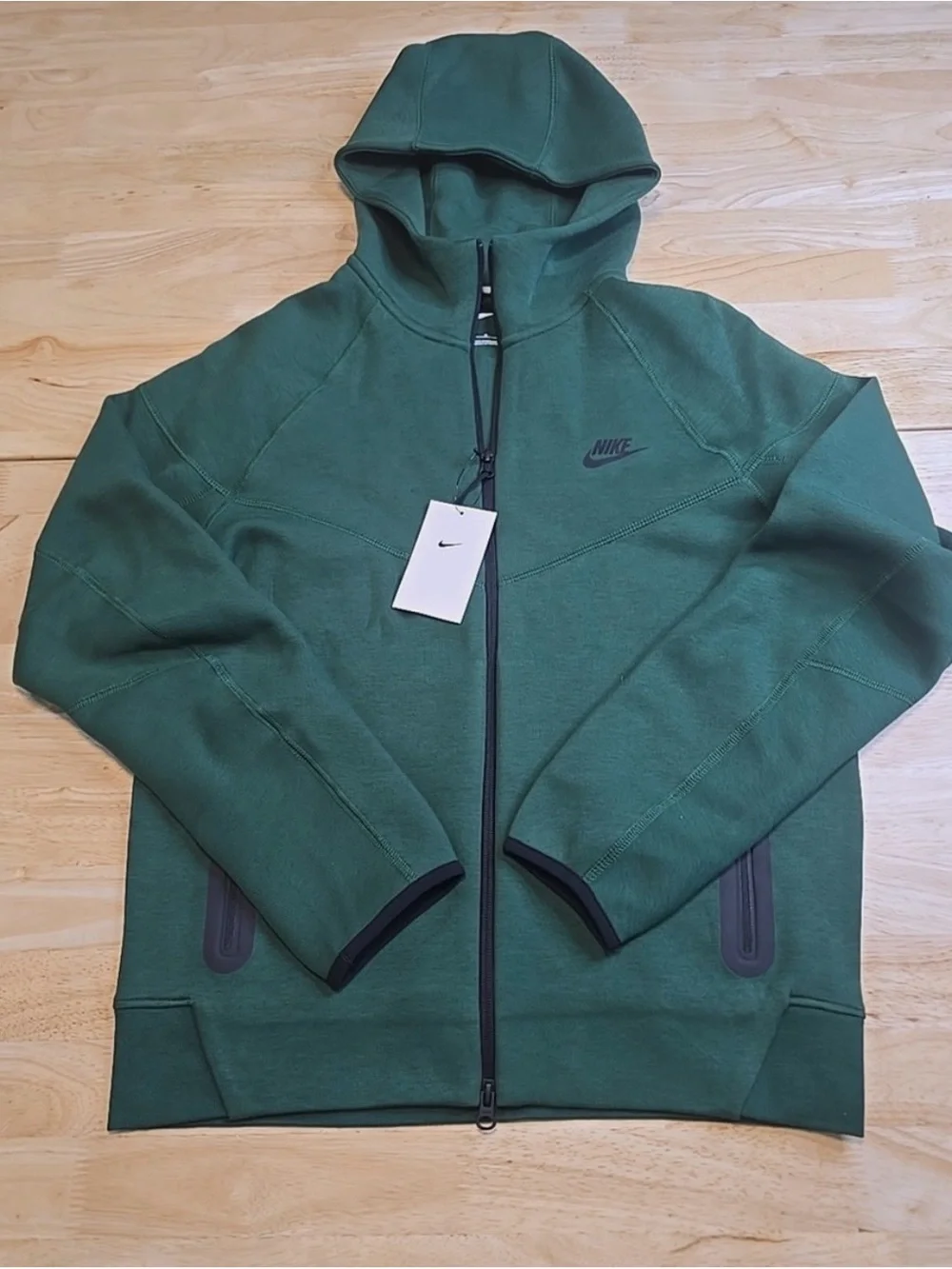 Nike Tech Fleece Windrunner Full-Zip Hoodie Gorge Green size XL
